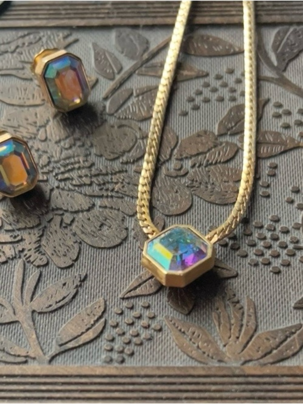 Vtg Avon Aurora Borealis Crystal Jewelry Set 80s